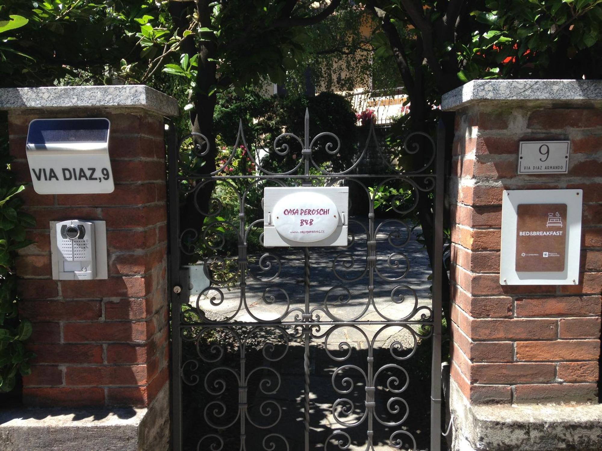 Casa Peroschi B&B Menaggio Luaran gambar